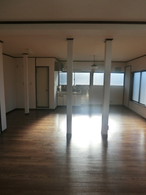 Living and room