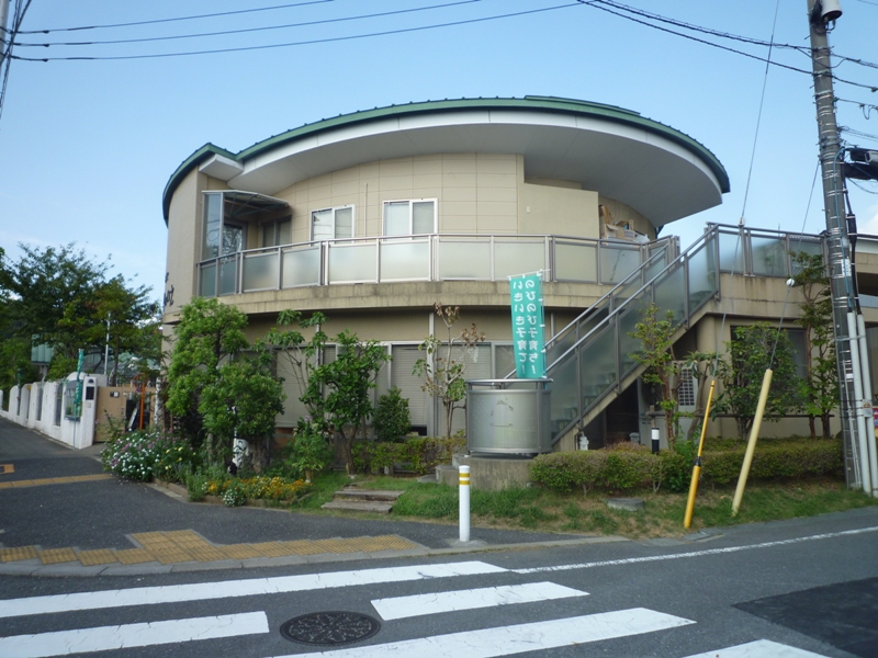 kindergarten ・ Nursery. Chestnut house nursery About 550m (kindergarten ・ 550m to the nursery)