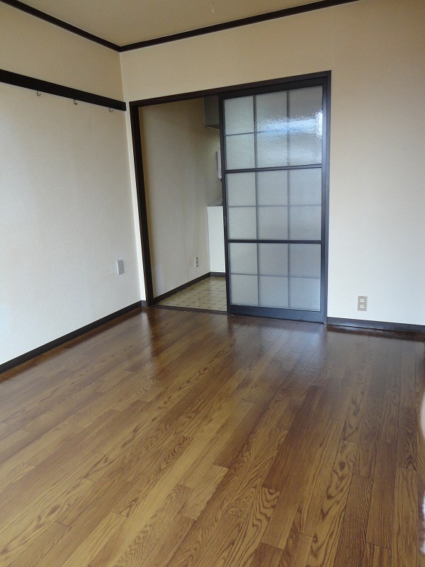 Living and room