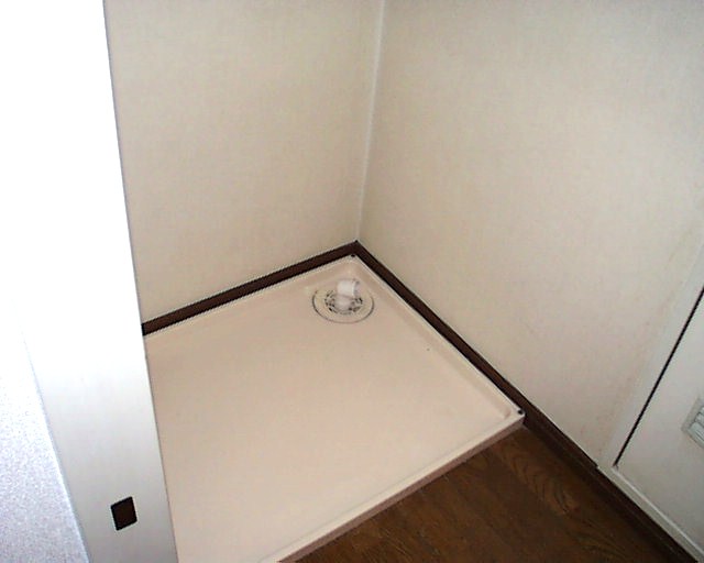 Other. Laundry Area