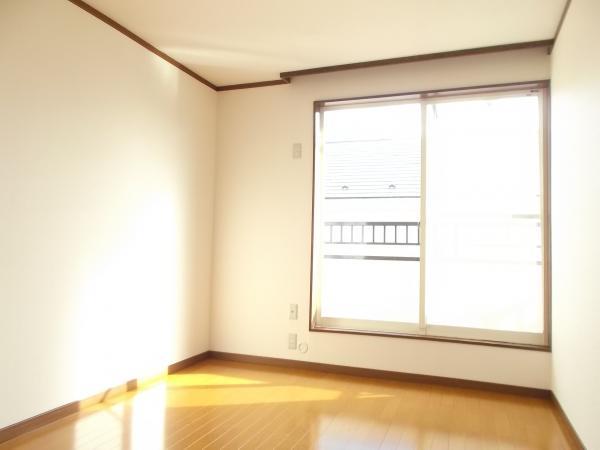 Non-living room. 2 Kaichu side 6 Pledge Western-style. Floor flooring Uwabari, Already in place Paste Cross.