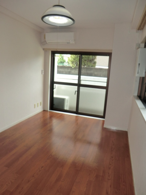 Living and room