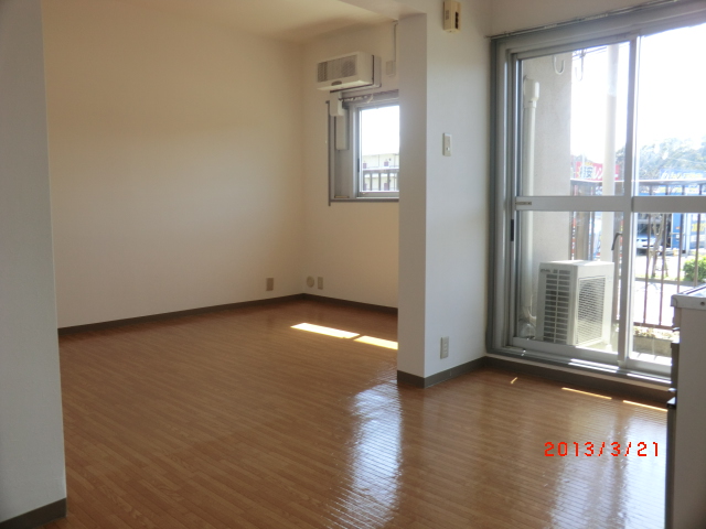 Living and room