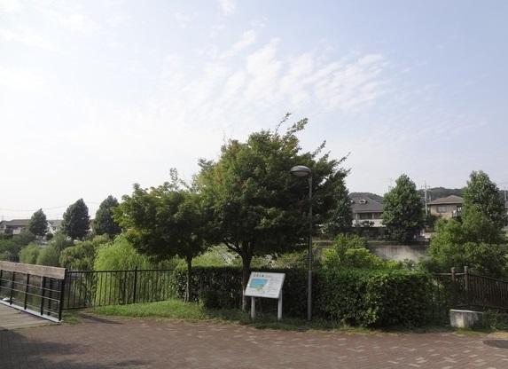 park. Hirohakama 1200m Hirohakama park to the park