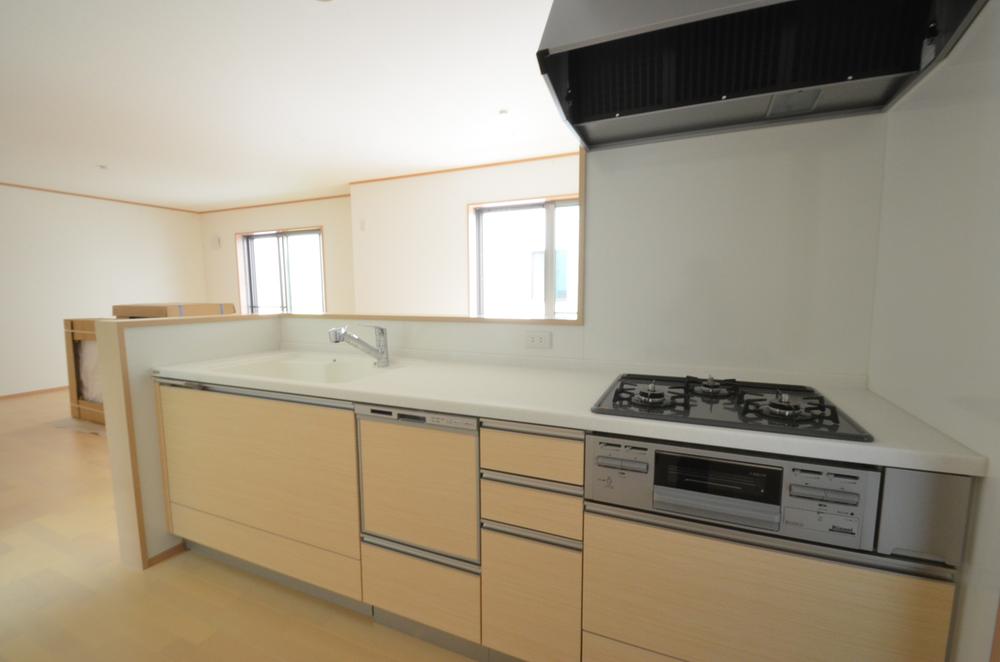 Same specifications photo (kitchen). Same specifications