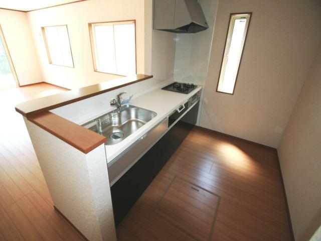 Same specifications photo (kitchen). Same specifications