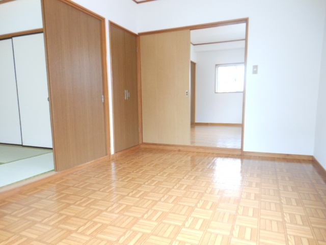 Living and room