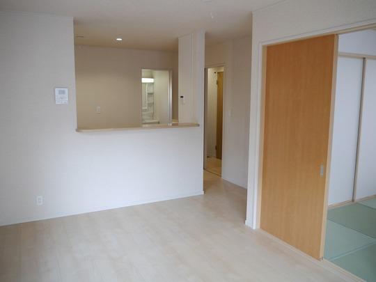 Living. All room pair glass