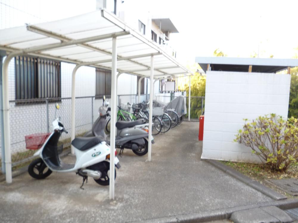 Other common areas. Common areas