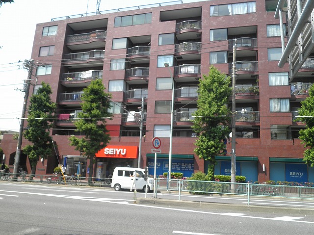 Supermarket. Seiyu Fukasawa store up to (super) 518m