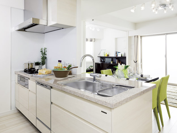 Kitchen.  [Kitchen] Luxurious Kitchen with granite to the top plate, Equipped with convenient facilities such as water purifiers-integrated faucets and dish washing and drying machine.