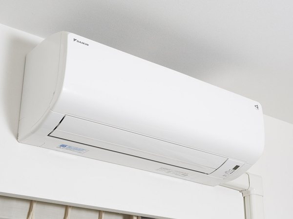 Other.  [Air conditioning] It comes standard with air conditioning in a wall-mounted in the living-dining. By sufficient power and feature-rich, You can keep the always comfortable room temperature. (Same specifications)