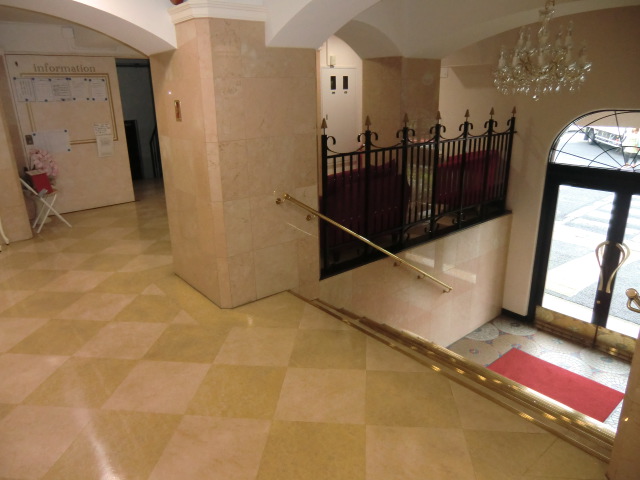 lobby