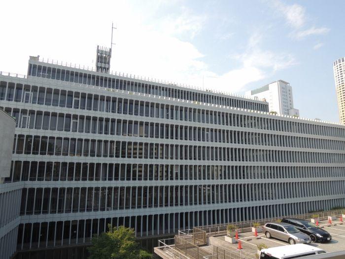 Government office. 815m caption until the Meguro Ward Office General Office Building Board of Education