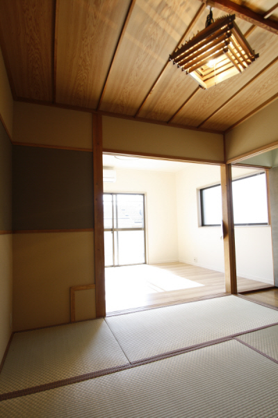 Living and room. Design with lighting fixtures: Japanese-style room [2F]