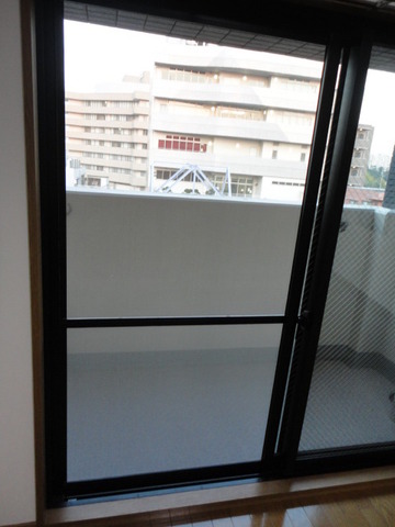 Balcony.  ■ balcony.