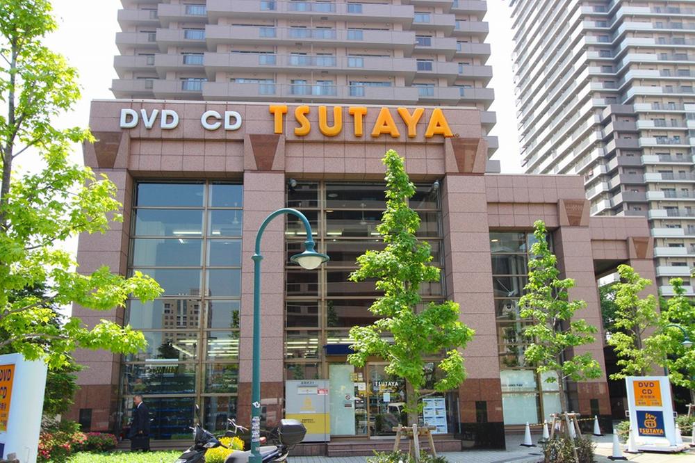 Other. TSUTAYA up to 200 meters