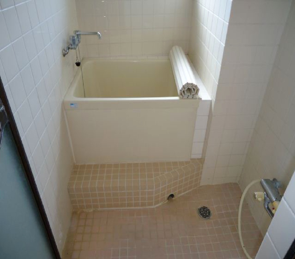 Bath. OK also ventilation have also attached window.