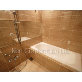 Bath. Shoot the same type 31 floor of the room. Specifications may be different.