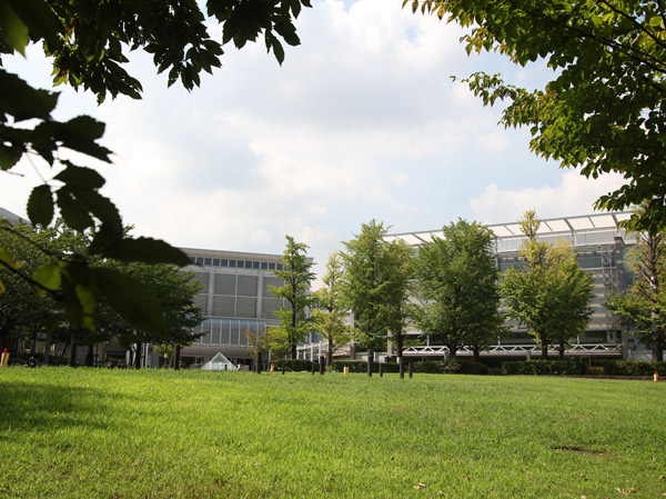 Surrounding environment. Meguro Kumin Campus (about 240m A 3-minute walk)
