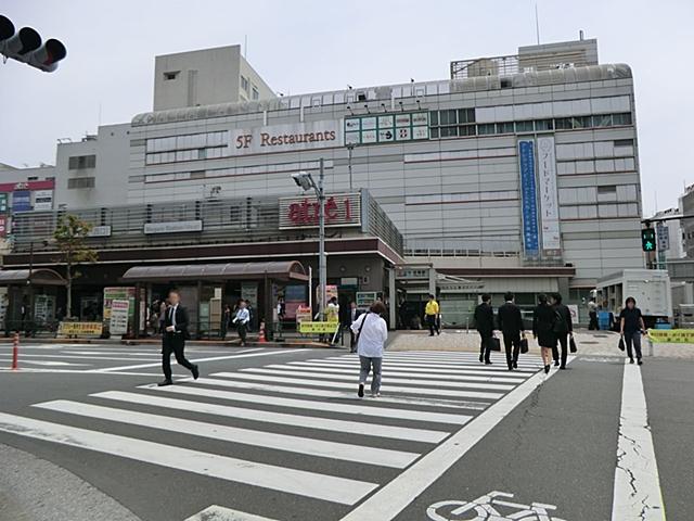 Shopping centre. To Atre Meguro 2 875m