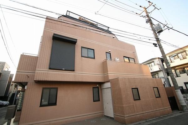 Local appearance photo. South-facing balcony Heisei 8 years built a beautiful appearance