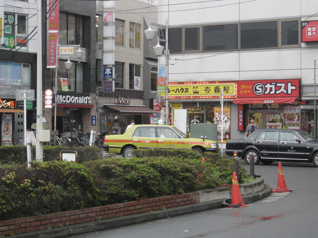 restaurant. S gust Yutenji Station store up to (restaurant) 730m