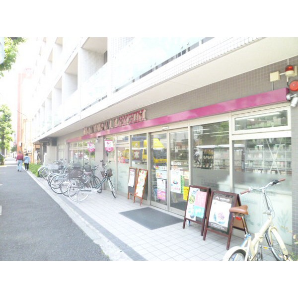 Convenience store. 6m to Natural Lawson Meguro Yutenji before the store (convenience store)