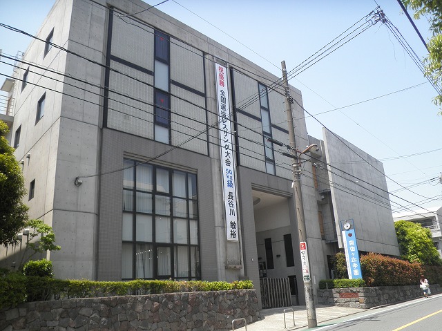 high school ・ College. Private Jiyugaoka Gakuen high school (high school ・ NCT) to 284m