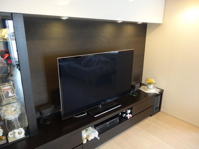 Living. TV board is abundant storage that you created in the option at the time of sale. (December 2013) Shooting