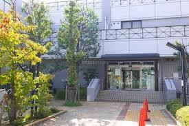 library. 171m to Meguro Ward Midorigaoka Library