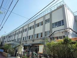 Primary school. Fourth Hino to elementary school (elementary school) 378m