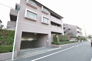 Building appearance. Parking entrance