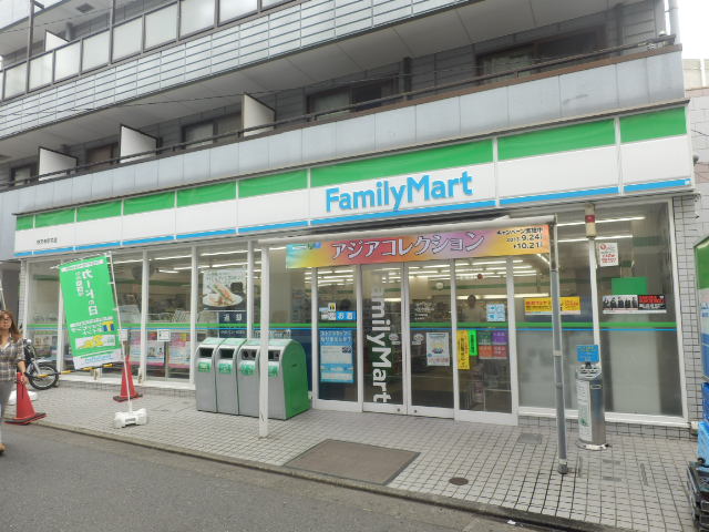 Convenience store. FamilyMart Yutenji Station store up (convenience store) 347m