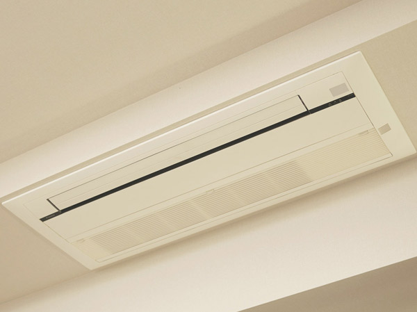 Other.  [Ceiling cassette air conditioning] living ・ Standard equipped with a ceiling cassette air conditioning in the dining. High ceiling surface and flat because the interior of, It will produce a sense of quality in the room.