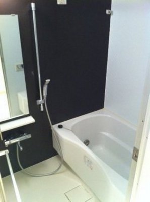 Bath. With bathroom dryer