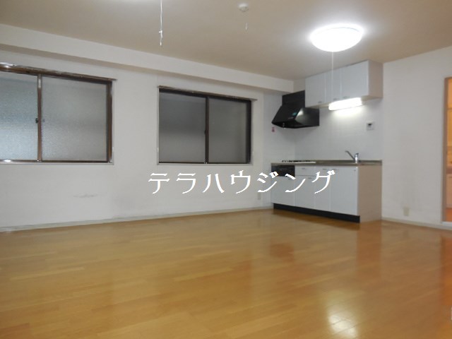 Other room space. It is a good room of wind street of two-sided lighting in the corner room ☆