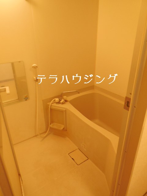 Bath. There is also a dressing room in the bus toilet another pet-friendly rooms ☆
