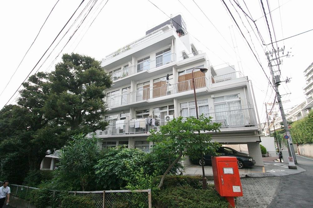 Local appearance photo. 6 minutes you good location walk to Meguro Station!