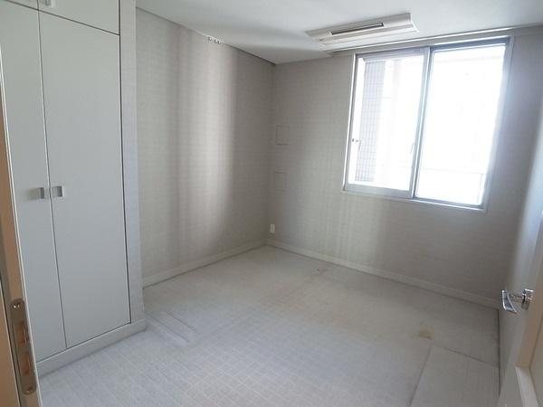 Non-living room. Western style room