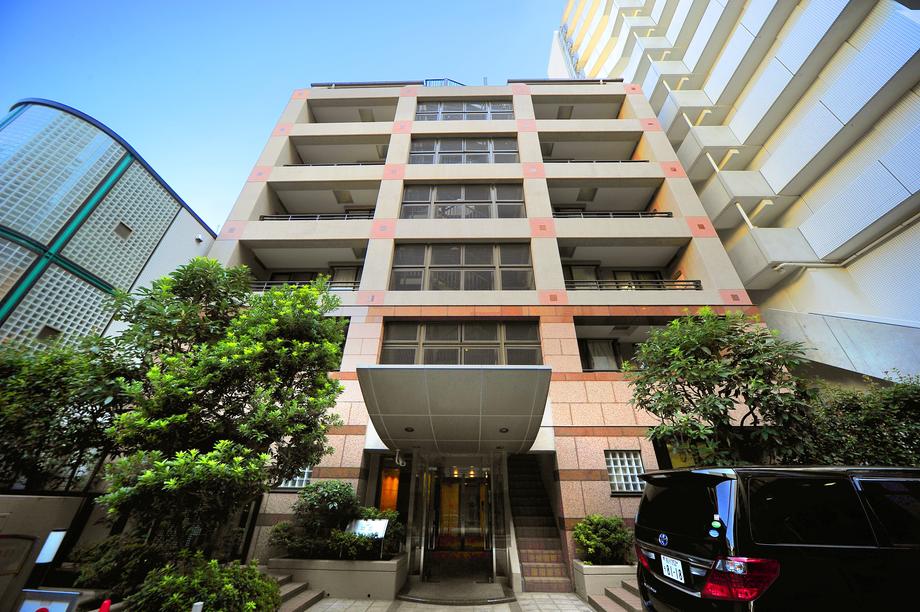 Local appearance photo