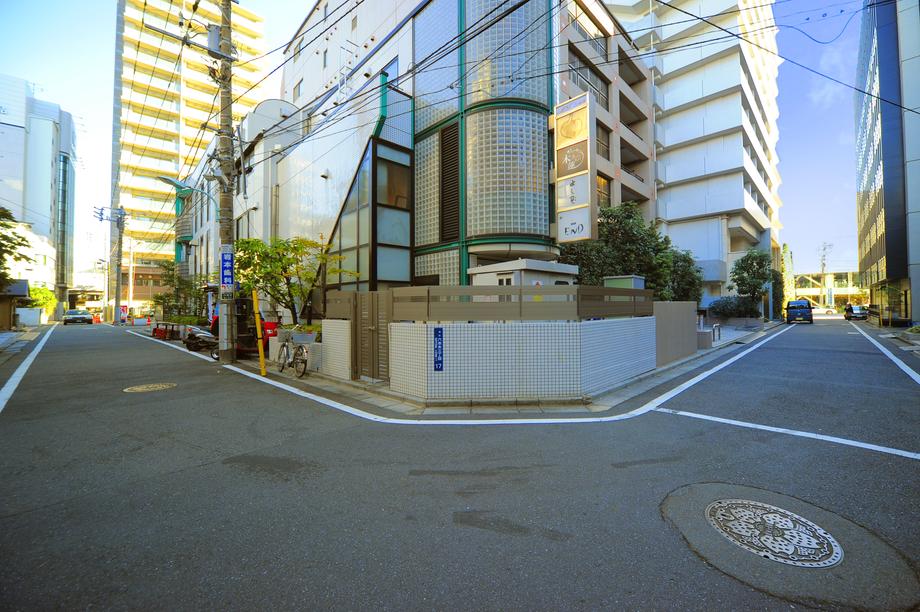 Local appearance photo