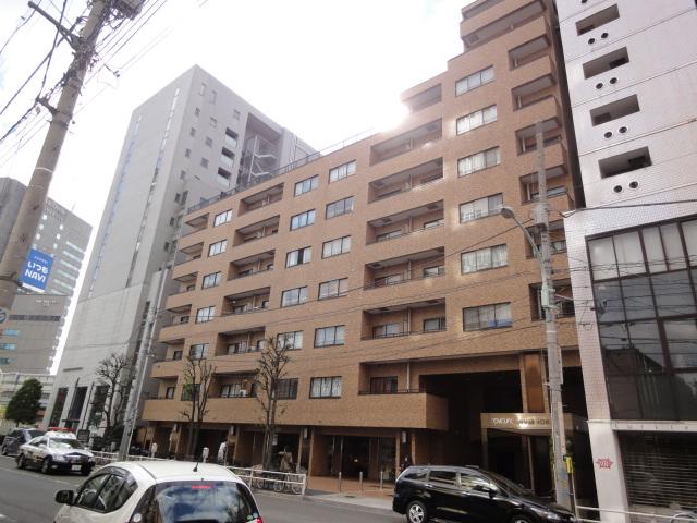 Local appearance photo. Local (11 May 2013) Shooting