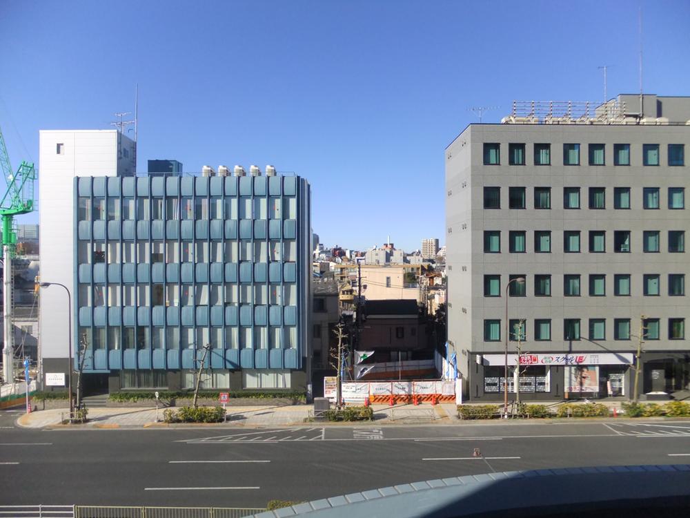 View photos from the dwelling unit. View from the West Balcony (December 2013) Shooting