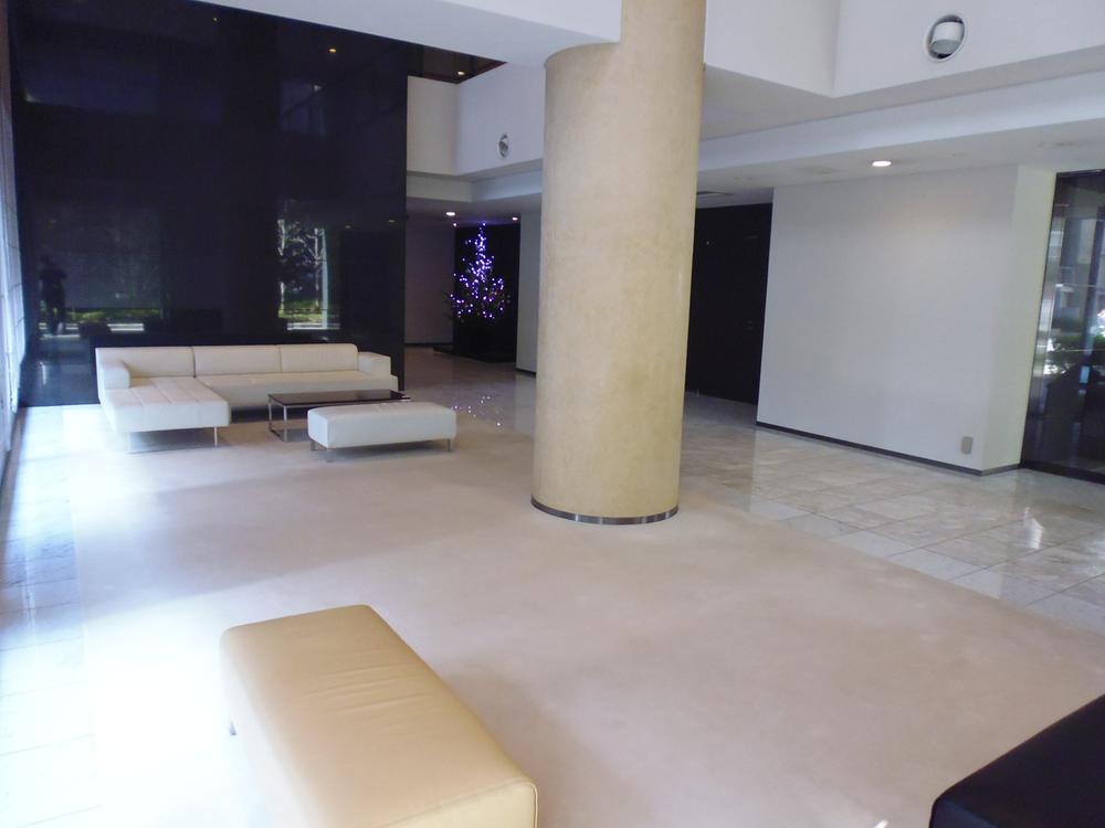 Entrance. 1F in Entrance