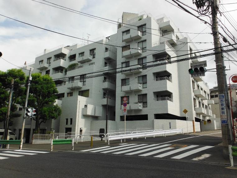 Local appearance photo. Local (August 2013) Shooting