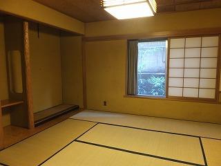 Non-living room. About 10 quires of Japanese-style room, Bathroom next to ・ Wash ・ Toilet Yes