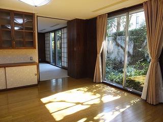 Non-living room. Western-style about 17 Pledge