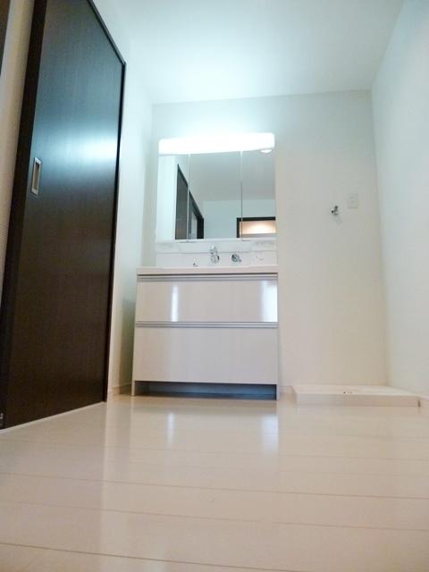 Roppongi, Minato-ku, Tokyo 4