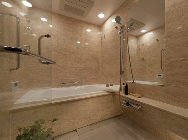 Bathing-wash room.  [Bathroom] The walls of the bathroom uses the natural stone. Crispy elegance in the bathroom, You can charm you bathing in a luxurious atmosphere.  ※ 1822 size only. (Model Room W-90N2 type ※ Including paid option / Application deadline Mu)